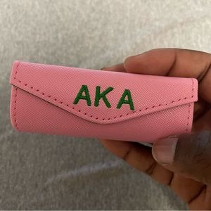 AKA Lipstick Holder !!